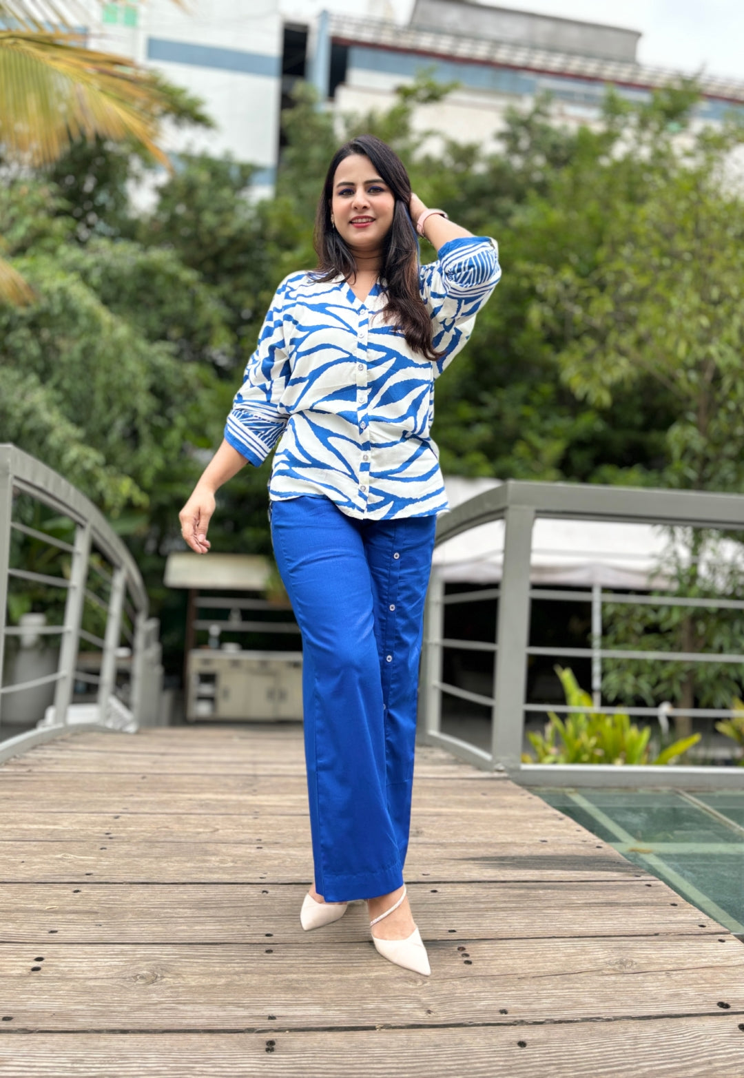 White Blue Cord Set